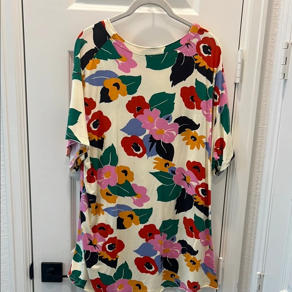 Show me your mumu Floral Print Women's Top - Airport tee - Picture 4 of 5